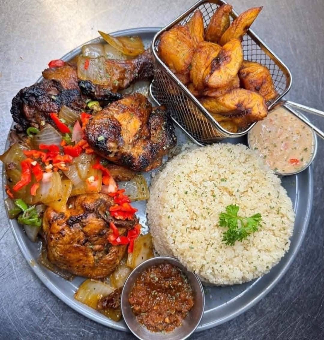 Attekie with chicken