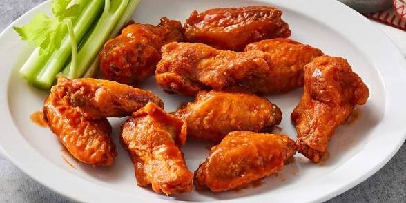 Spicy chicken wings
