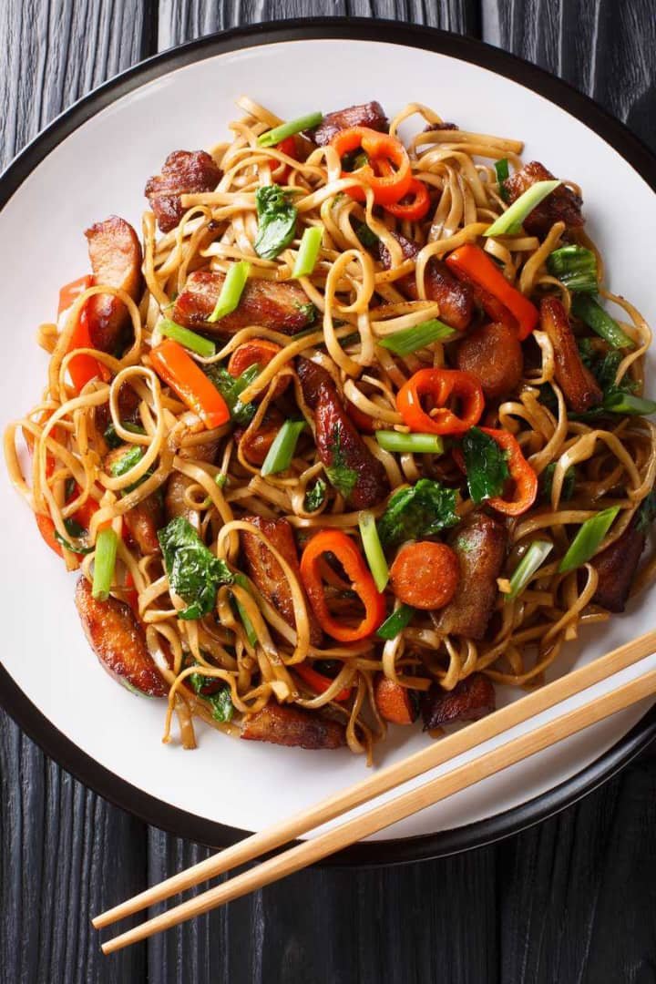 Assorted noodles