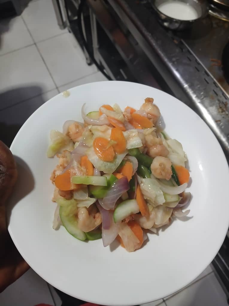 Fried rice with shrimp sauce